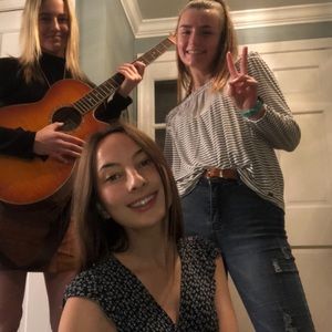 Meet your Posher, Mari